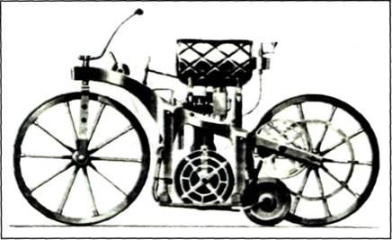 Моторный велосипед с деревянной рамой